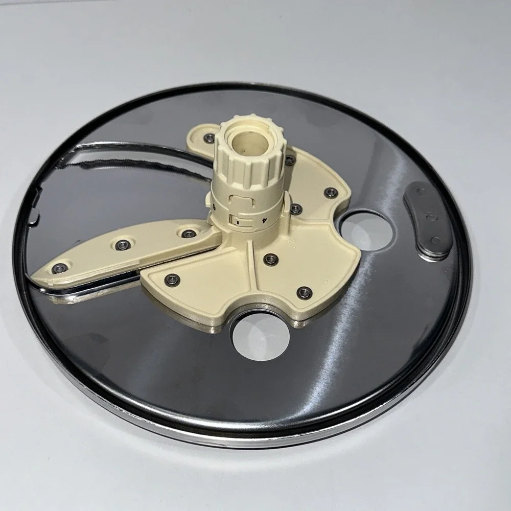 CUISINART FP-14DC  Medium Shred Disc FP-16RSD  Adjustable‎ Slicing Disc FP-16ASD